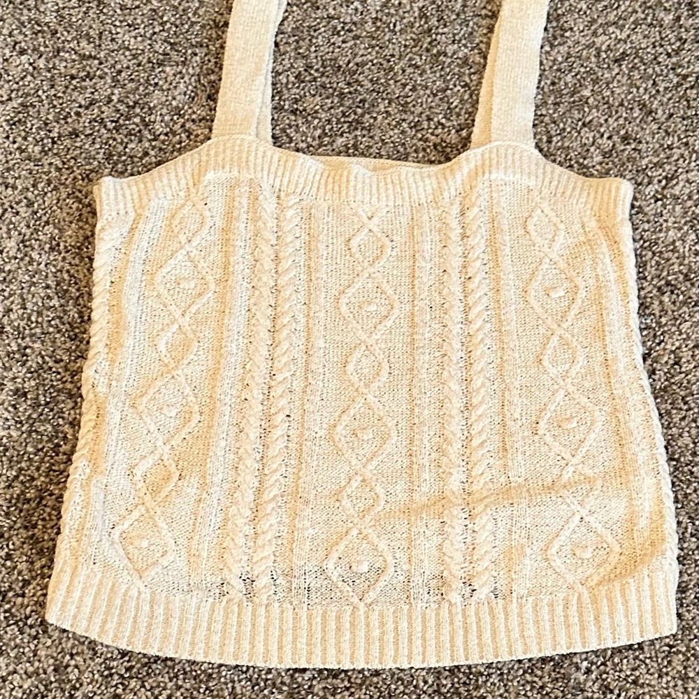 NWOT crop top cream colored top for summer and fall